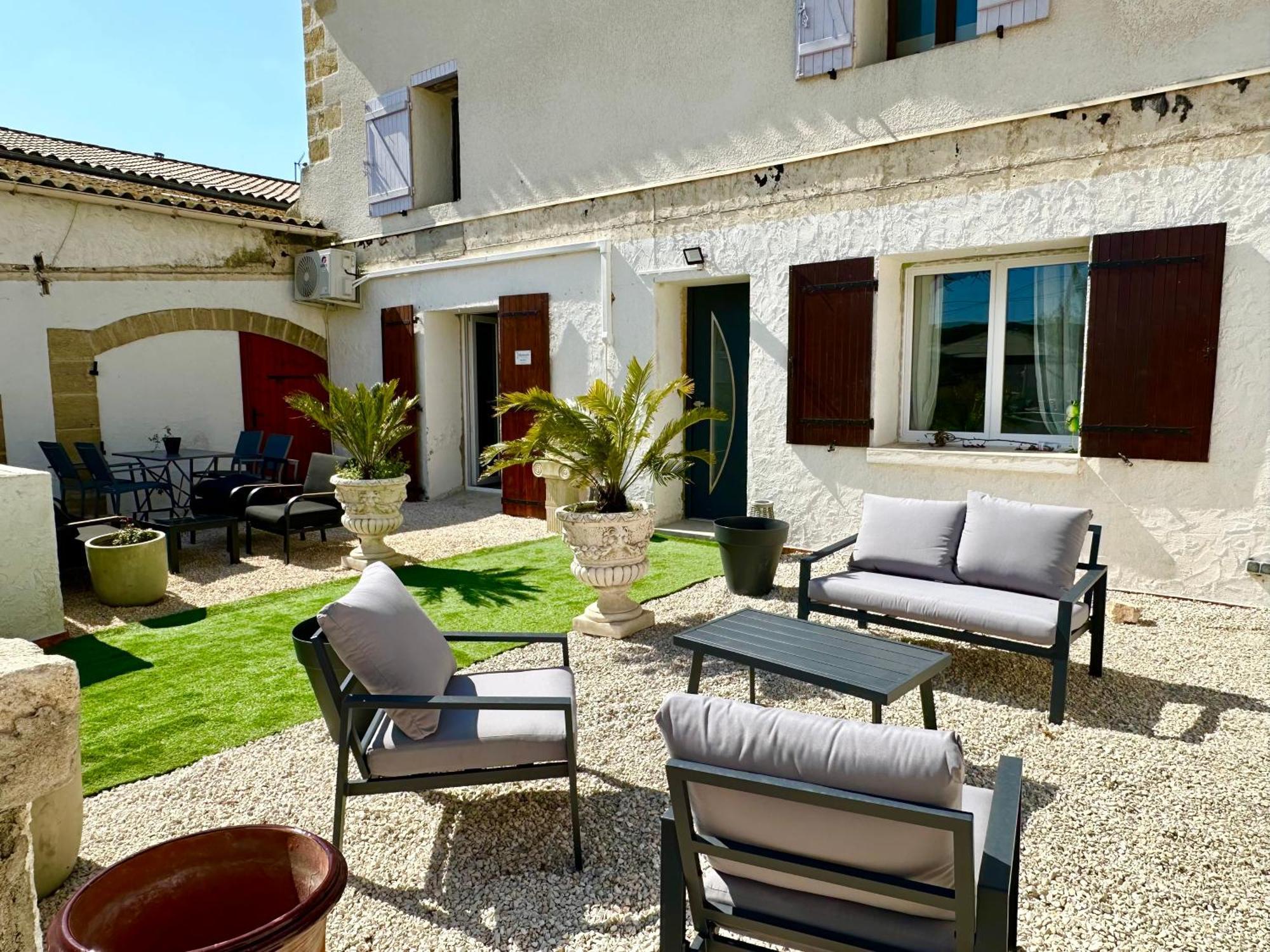 Les Appartements Du Mas - Rose Marie Aigues-Mortes Exterior foto